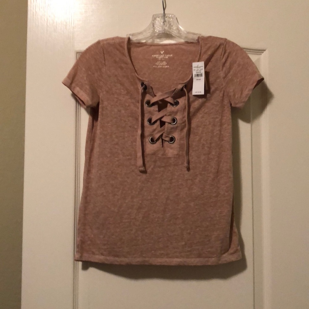 American eagle top NWT!